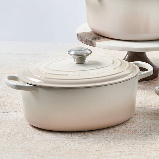 Signature Cast Iron 6.75-quart Meringue Oval Dutch Oven