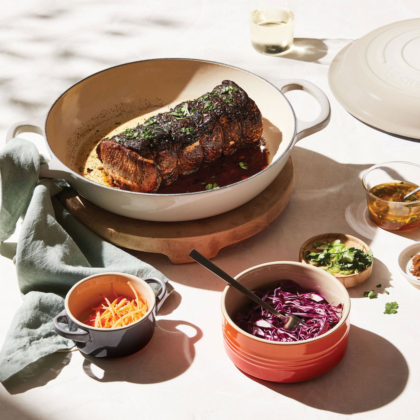 Signature Cast Iron 5-quart Meringue Braiser