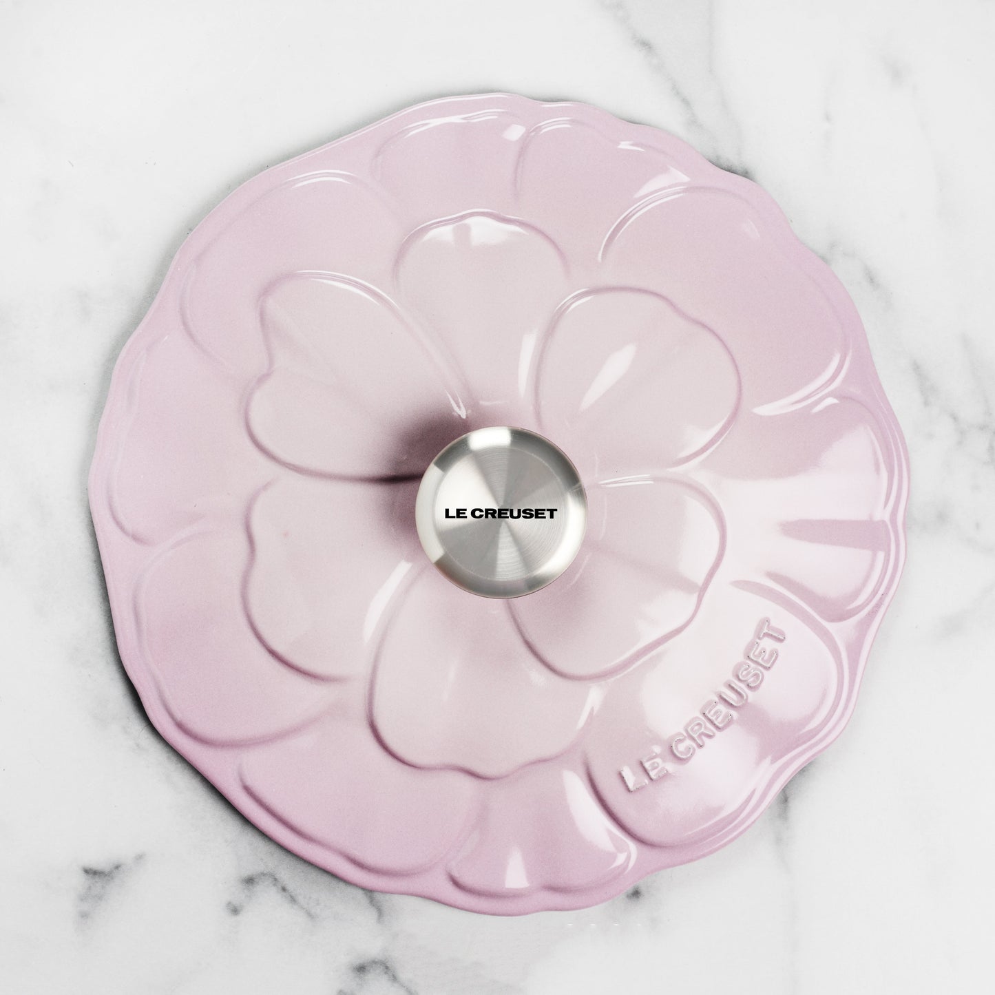 Signature Cast Iron 2.25-quart Shallot Petal Braiser