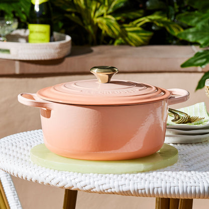 Signature Cast Iron 5.5-quart Peche Round Dutch Oven