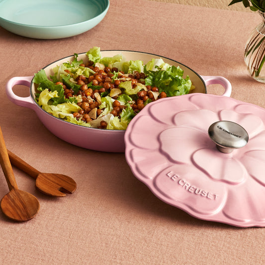 Signature Cast Iron 2.25-quart Shell Pink Petal Braiser