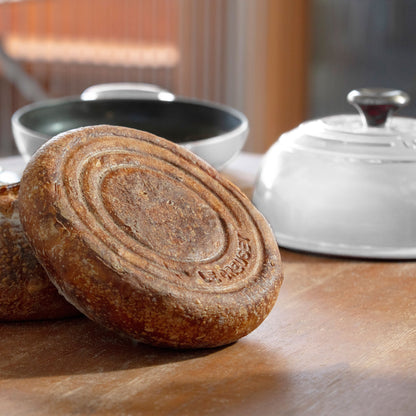 Signature Cast Iron 9.5-inch White Bread Oven