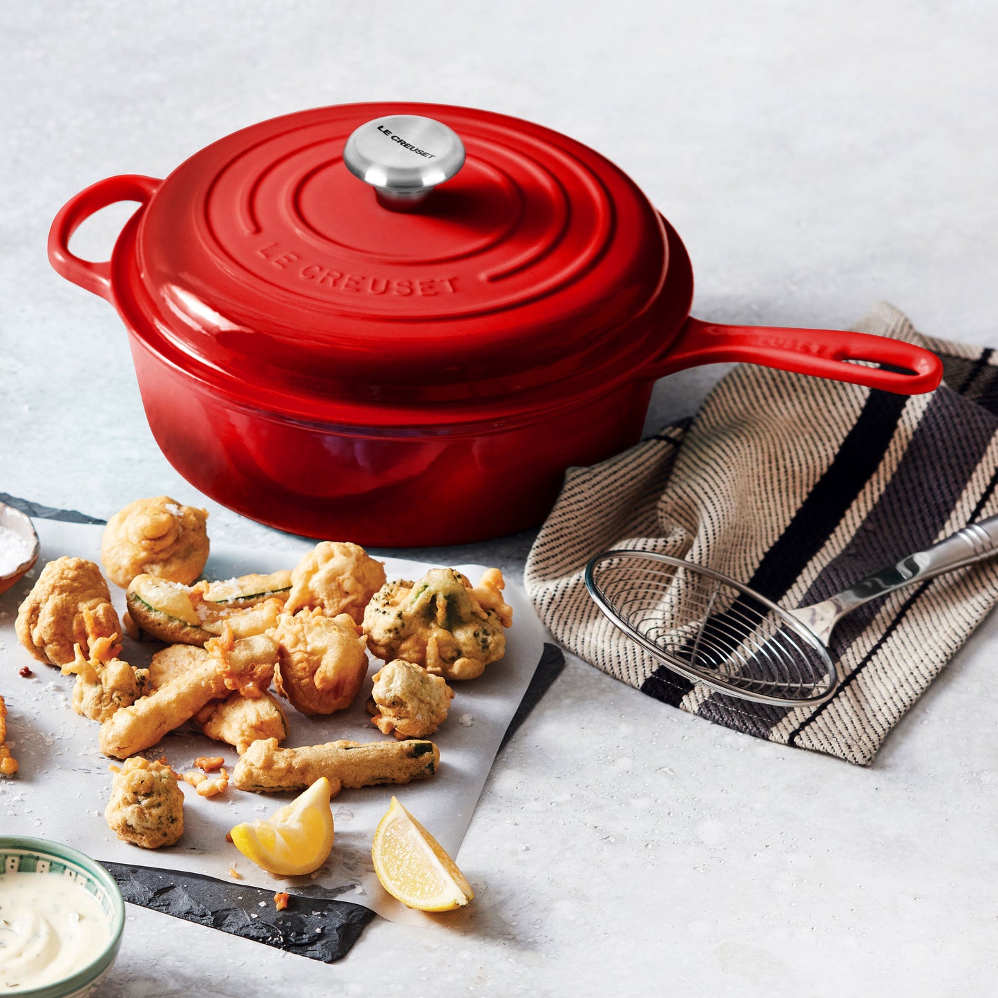 Signature Cast Iron 3.75-quart Cerise Cassadou