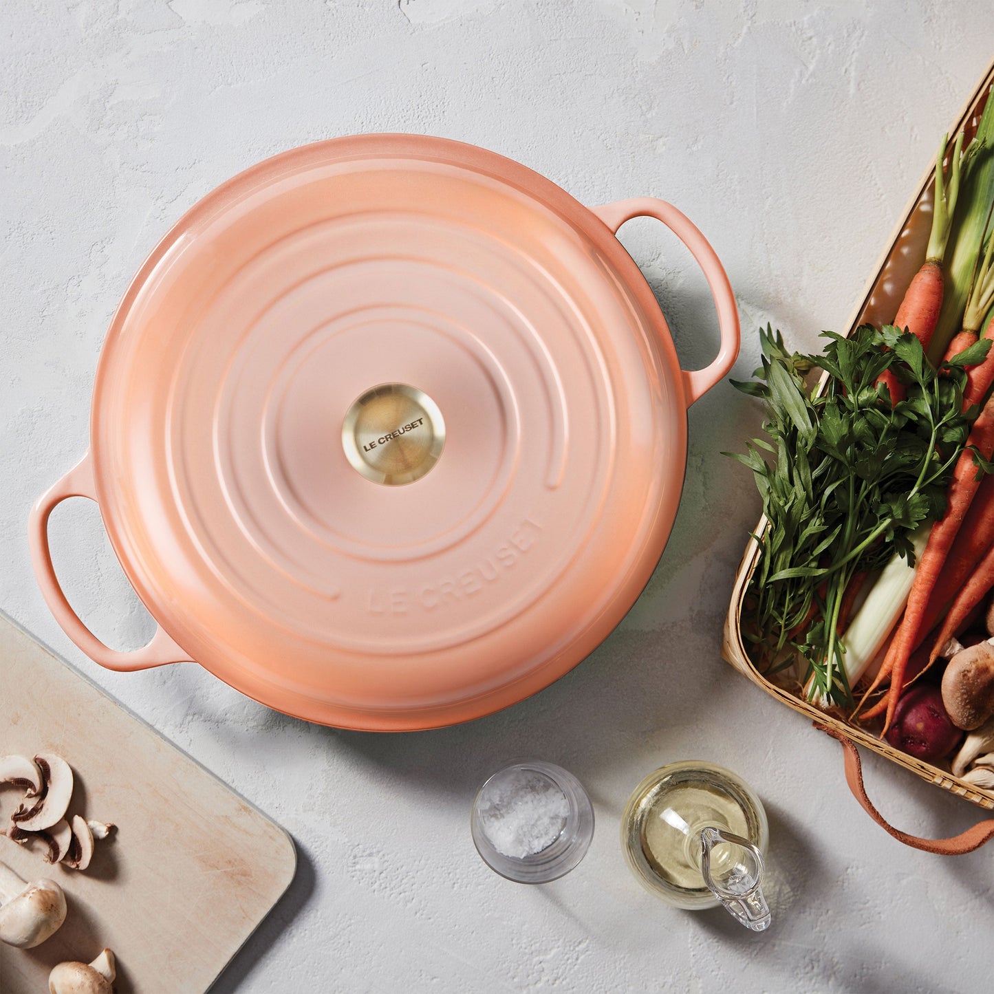 Signature Cast Iron 5-quart Peche Braiser