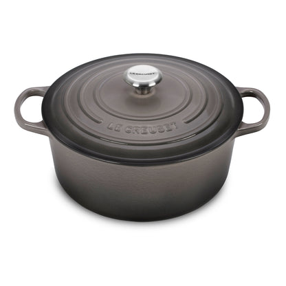 Signature Cast Iron 9-quart Oyster Round Dutch Oven
