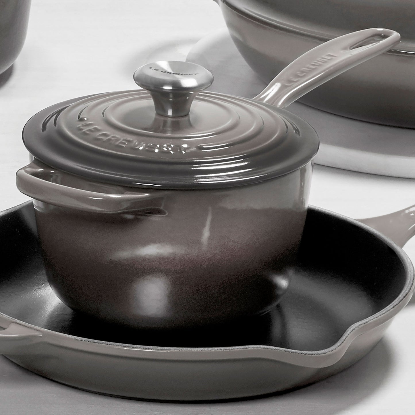 Signature Cast Iron 2.25-quart Oyster Saucepan