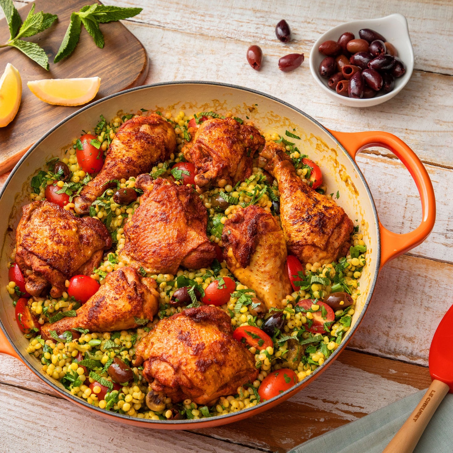 Signature Cast Iron 5-quart Flame Braiser