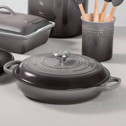 Signature Cast Iron 3.5-quart Oyster Braiser