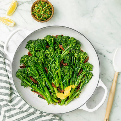 Signature Cast Iron 3.5-quart White Braiser