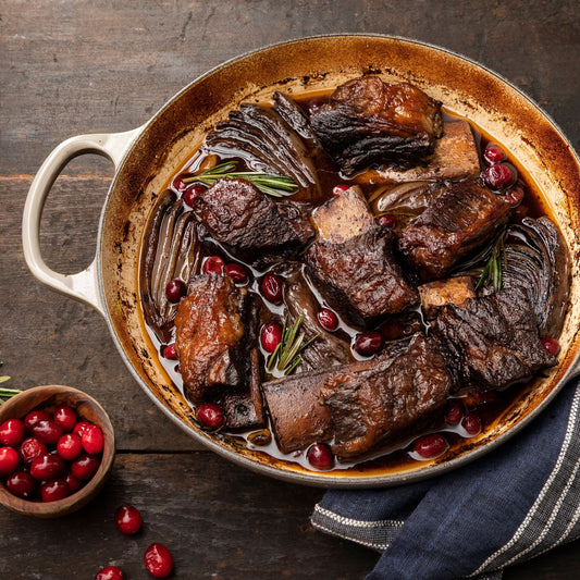 Signature Cast Iron 3.5-quart Meringue Braiser