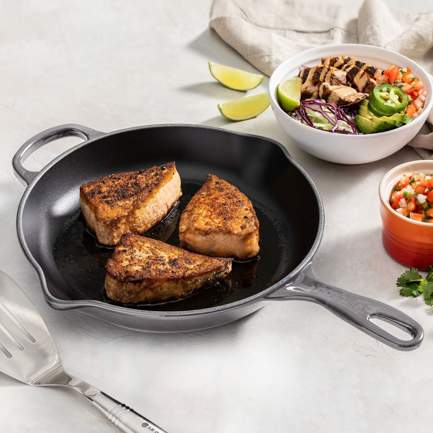 Signature Cast Iron 11.75-inch Oyster Skillet