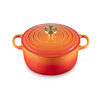 Signature Cast Iron 4.5-quart Flamme Doree Round Dutch Oven