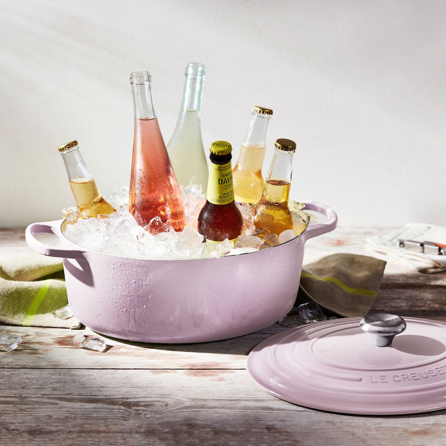 Signature Cast Iron 6.75-quart Shallot Oval Dutch Oven