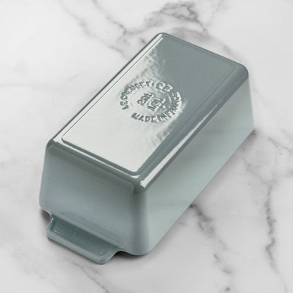 Signature Cast Iron 9 x 5-inch Sea Salt Loaf Pan