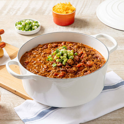 Signature Cast Iron 7.25-quart White Round Dutch Oven