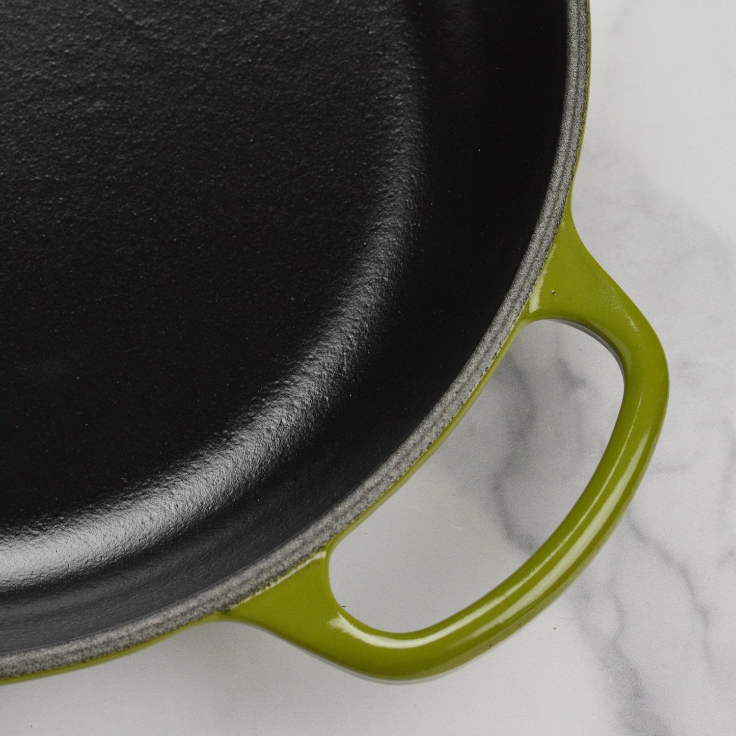 Signature Cast Iron 10.25-inch Olive Skillet