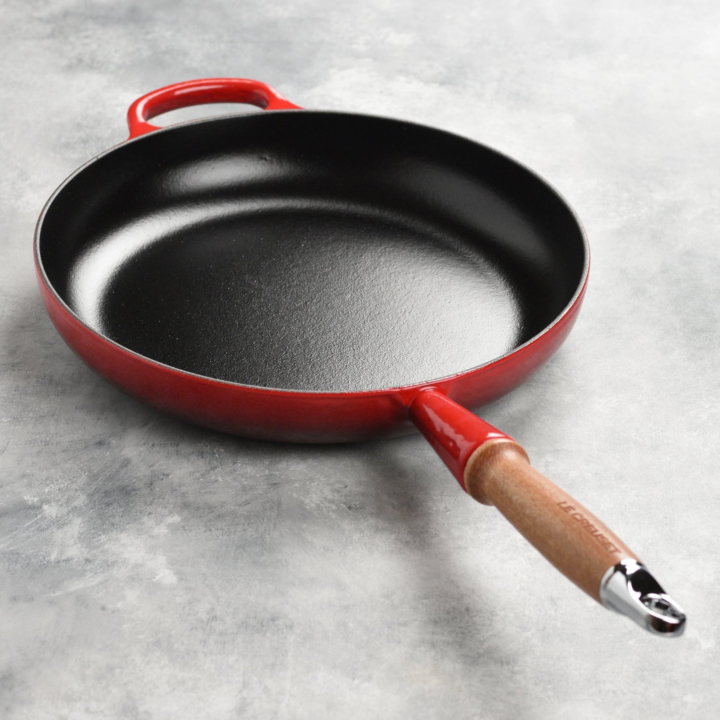 Cast Iron 10.25-inch Cerise Fry Pan with Wood Handle