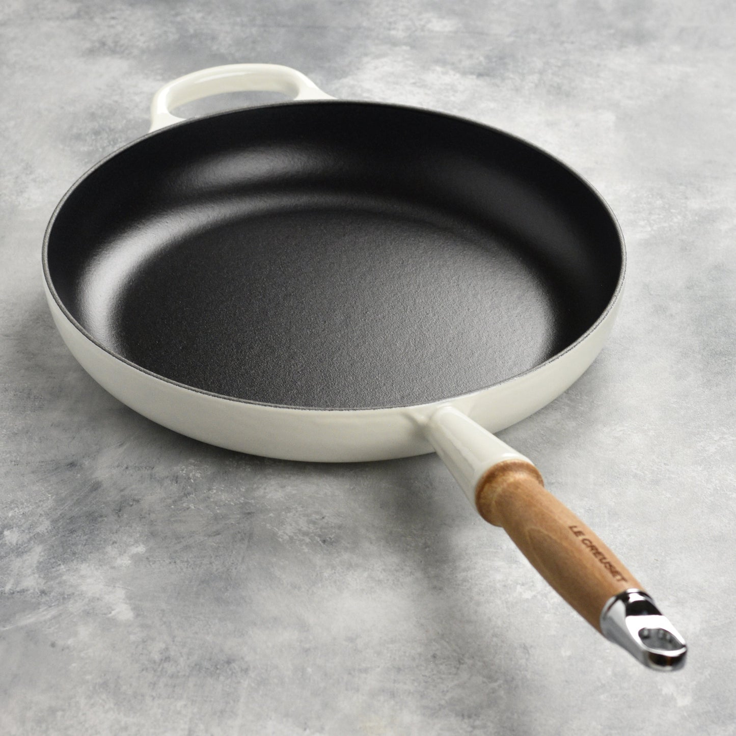 Cast Iron 10.25-inch White Fry Pan with Wood Handle