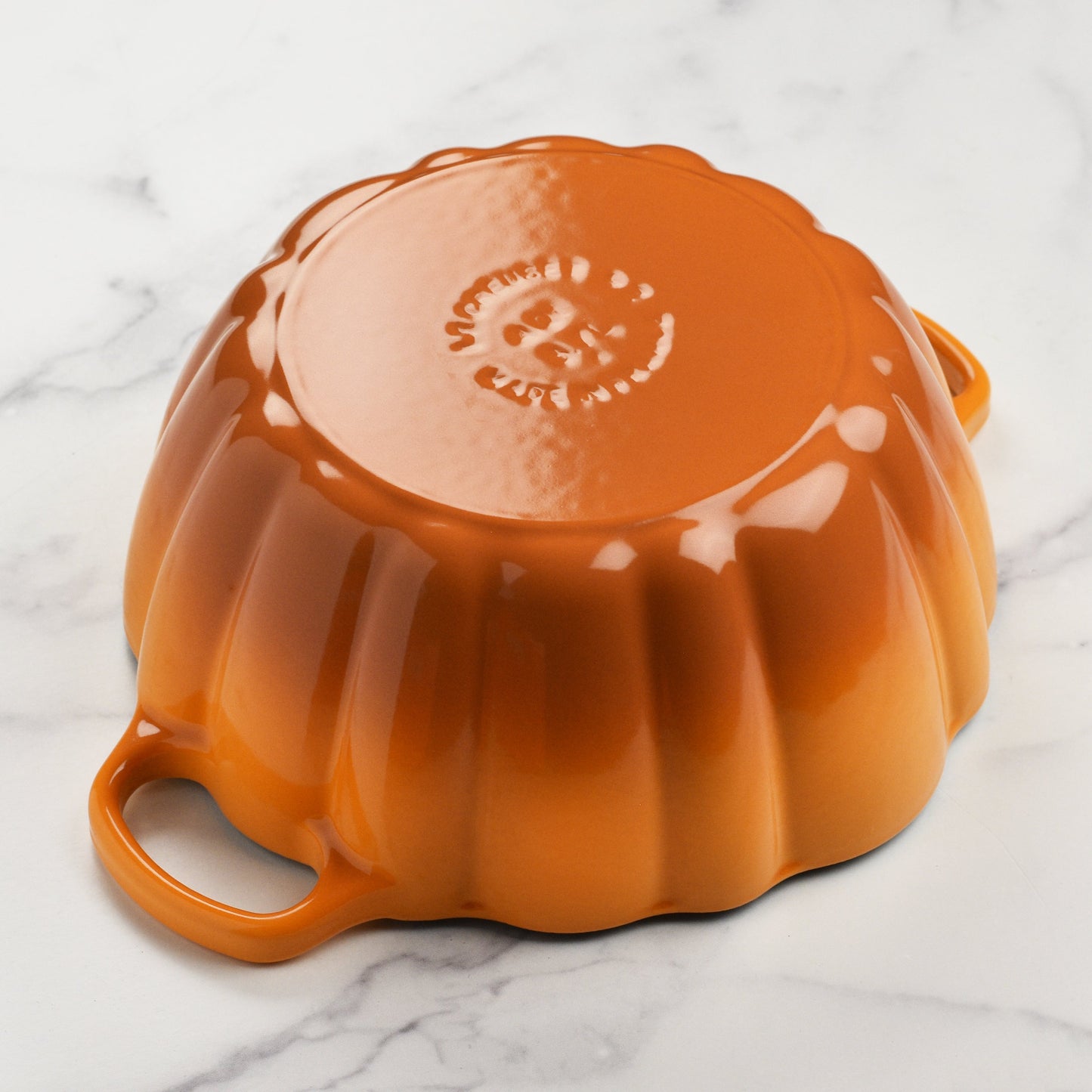 Signature Cast Iron 4-quart Flame Persimmon Pumpkin Cocotte