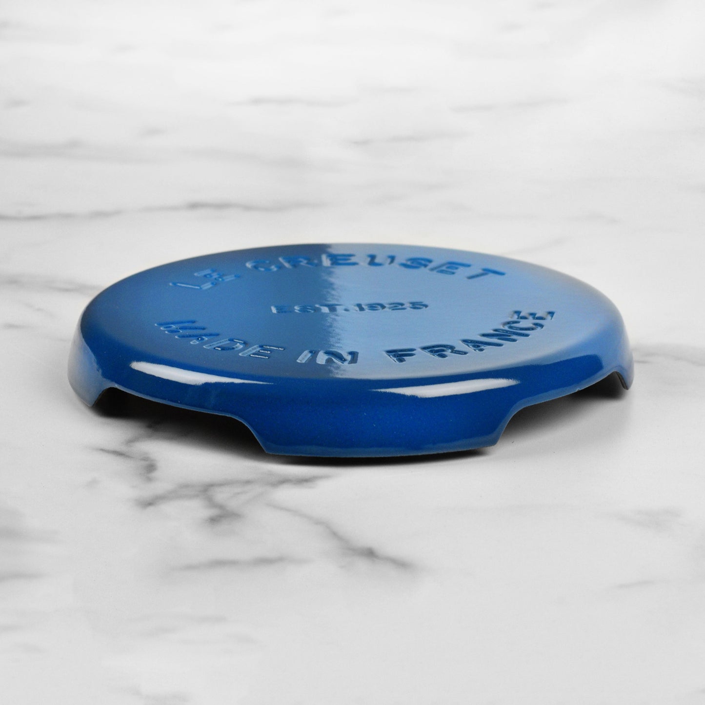 Signature Cast Iron 8.8-inch Marseille Round Trivet