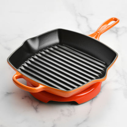 Signature Cast Iron 8.8-inch Flame Round Trivet