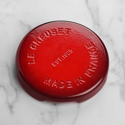 Signature Cast Iron 8.8-inch Cerise Round Trivet