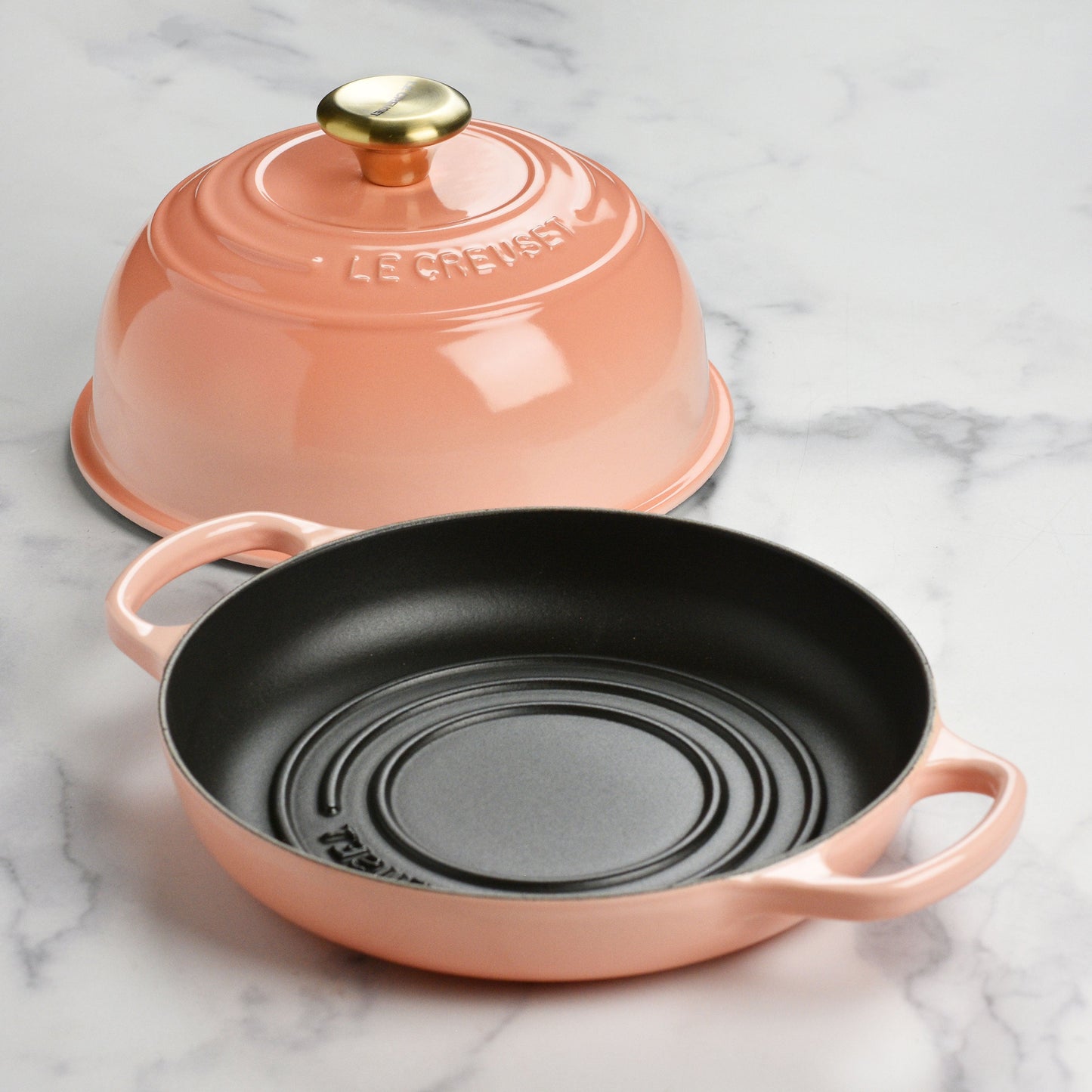 Signature Cast Iron 9.5-inch Peche Bread Oven