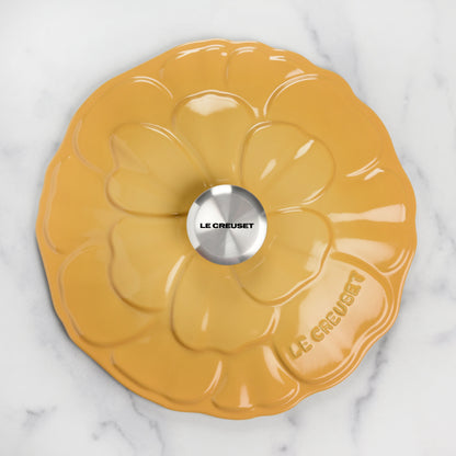 Signature Cast Iron 2.25-quart Honey Petal Braiser