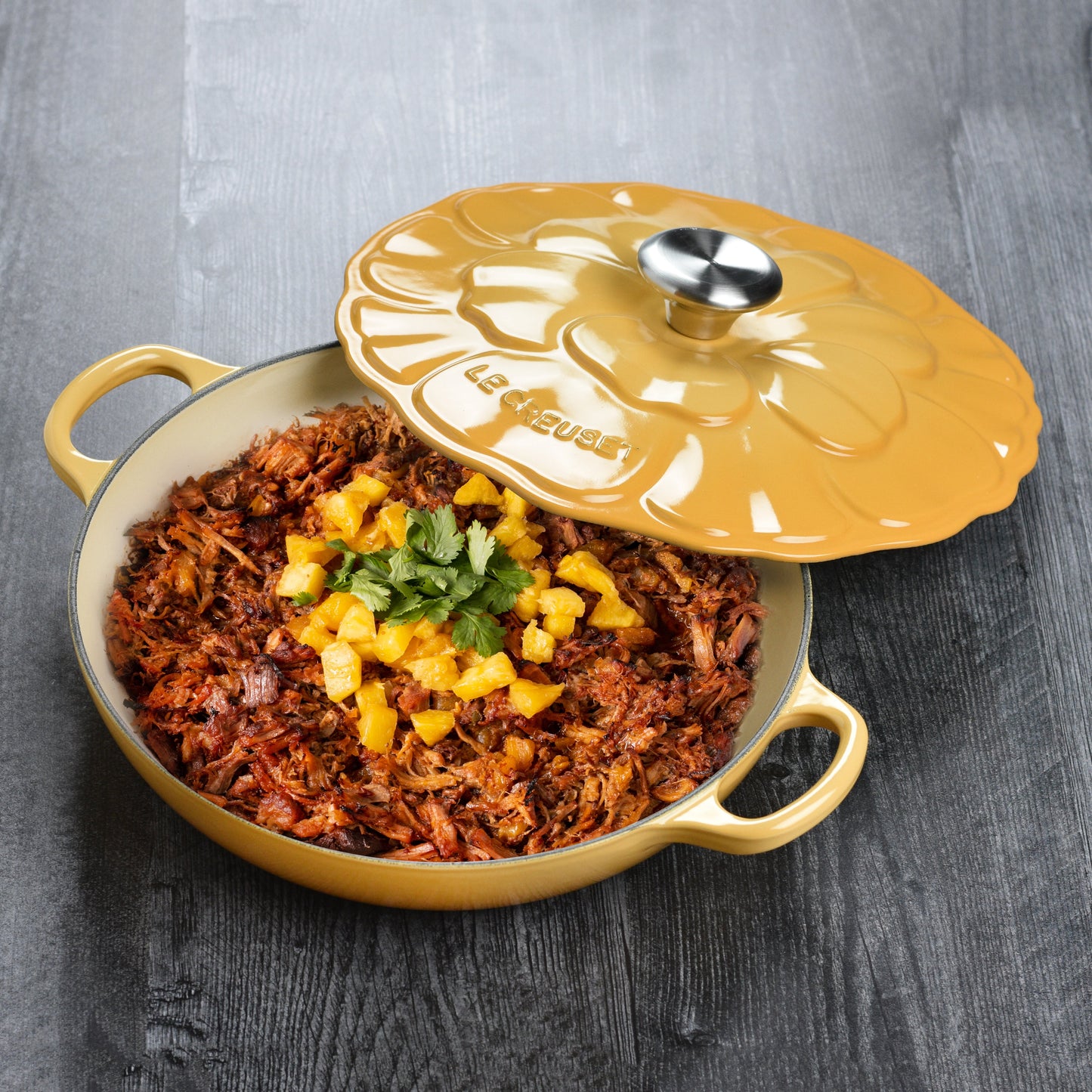 Signature Cast Iron 2.25-quart Honey Petal Braiser